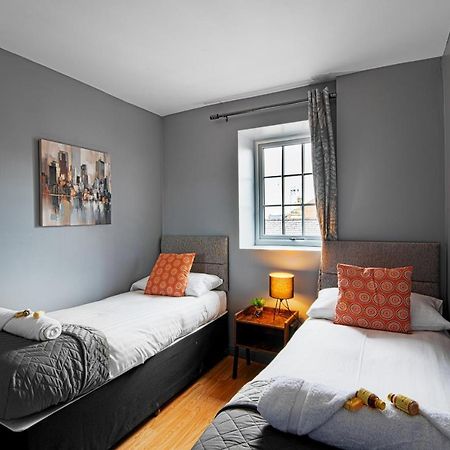 The Glyndwr - Berwyn House Leilighet Wrexham Eksteriør bilde