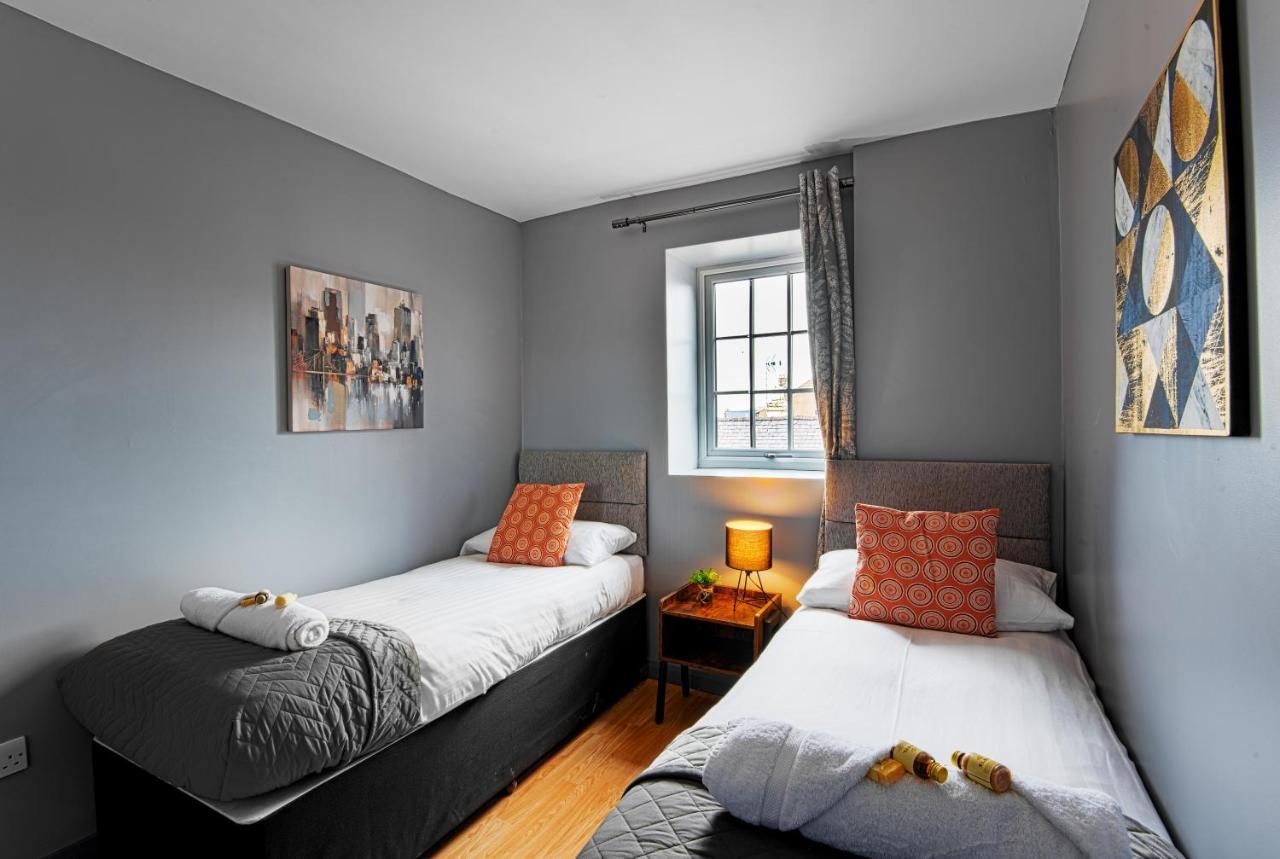 The Glyndwr - Berwyn House Leilighet Wrexham Eksteriør bilde
